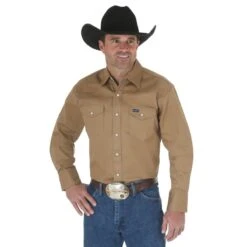 Wrangler Shirts: Men's MS71519 Rawhide Authentic Cowboy Cut Work Shirt